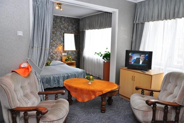 Hotel Stroomi Tallinn Luaran gambar